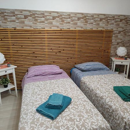 Holiday House Chiara จีอาร์ดีนี นักซอส ภายนอก รูปภาพ