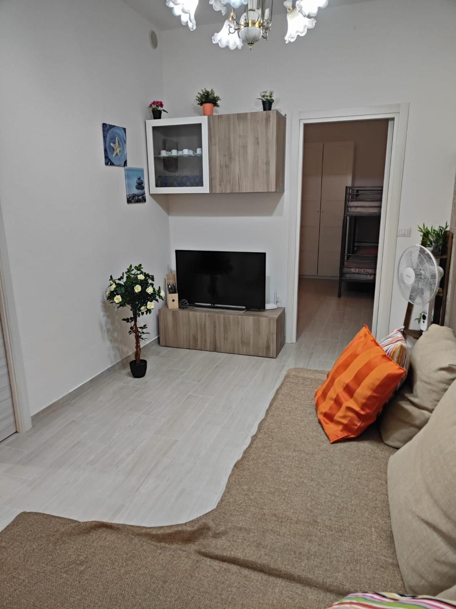 Holiday House Chiara จีอาร์ดีนี นักซอส ภายนอก รูปภาพ